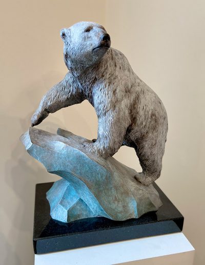 Sculpture Denis Douville - Chasseur des banquises